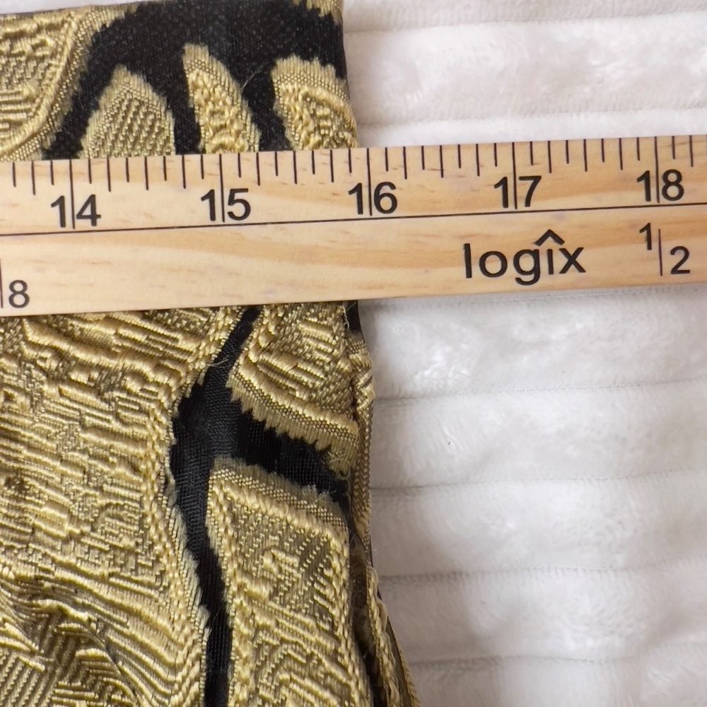 # A237 N by Nancy Power Chic Gold & Black Floral Embroidered Skirt NWT M - Picture 8 of 8
